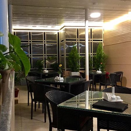 Hotel Sai Towers Puttaparthi Zewnętrze zdjęcie