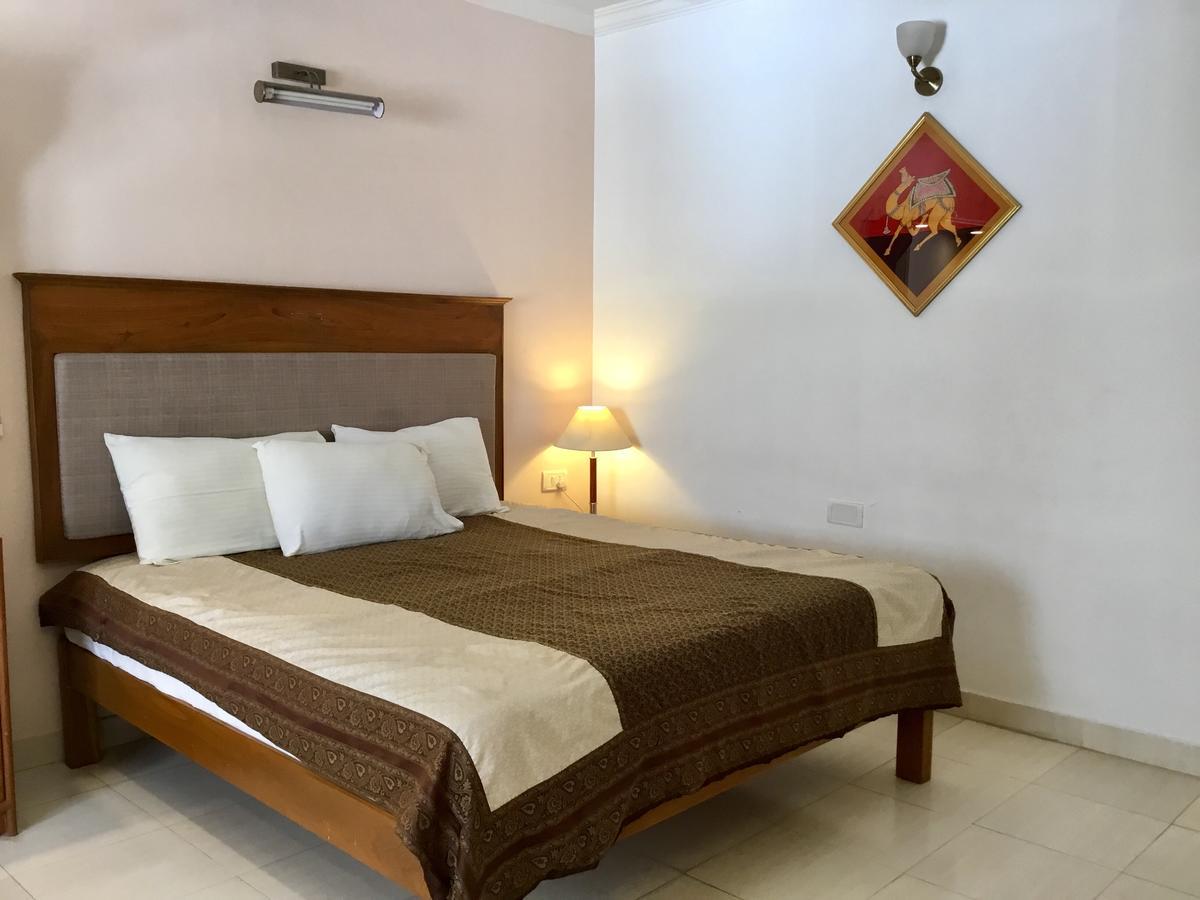 Hotel Sai Towers Puttaparthi Zewnętrze zdjęcie