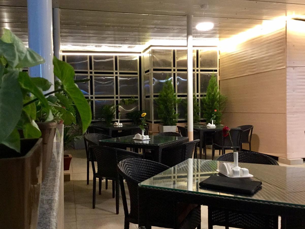 Hotel Sai Towers Puttaparthi Zewnętrze zdjęcie